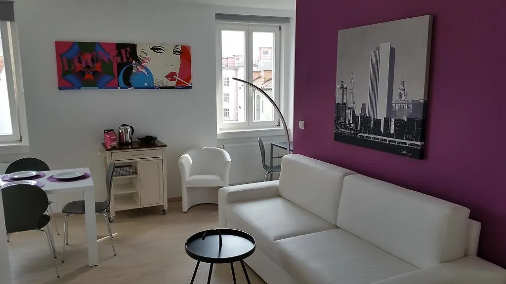 Greg'S Great Location Apartment Lubiana 0*,