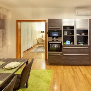  Apartment Magnolia
